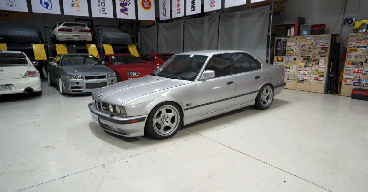 This Restomod Turns A Tired E34 BMW 5-Series Into A Genuine Sleeper