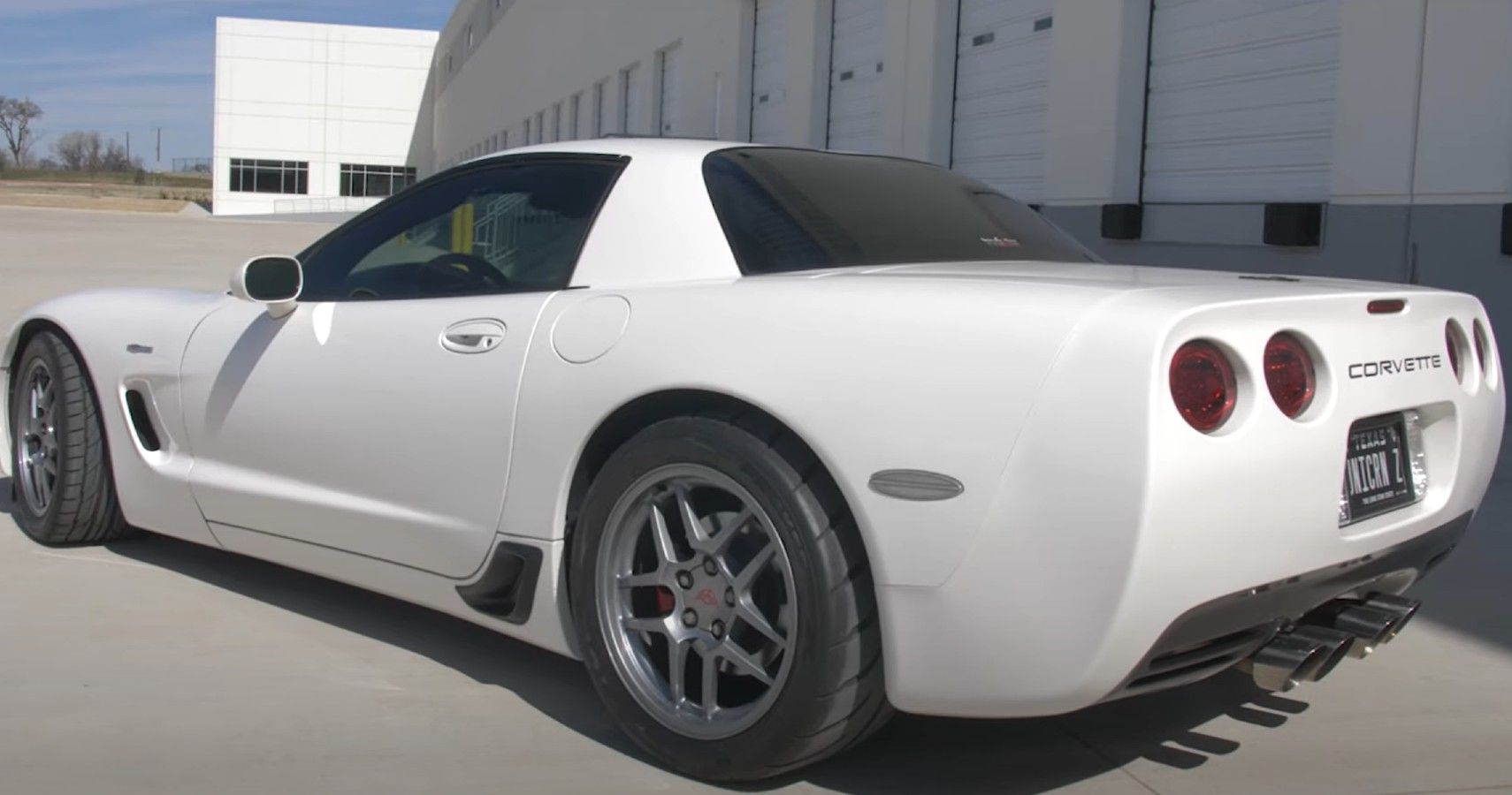 Corvette C5 Z06 white