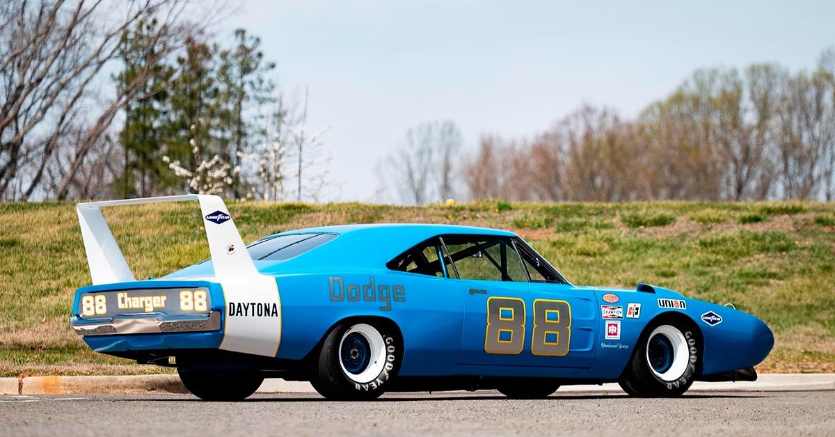 1969 Dodge Hemi Daytona NASCAR That Broke 200 MPH Barrier