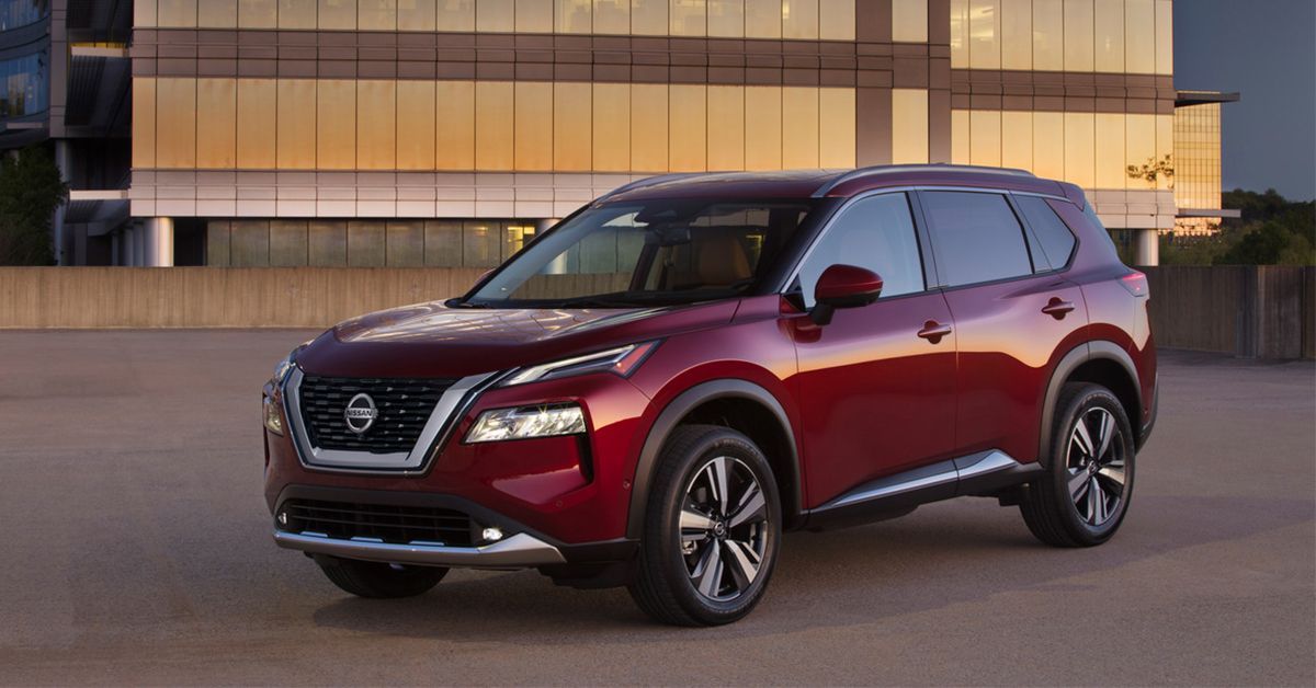 2021 Nissan Rogue in Red