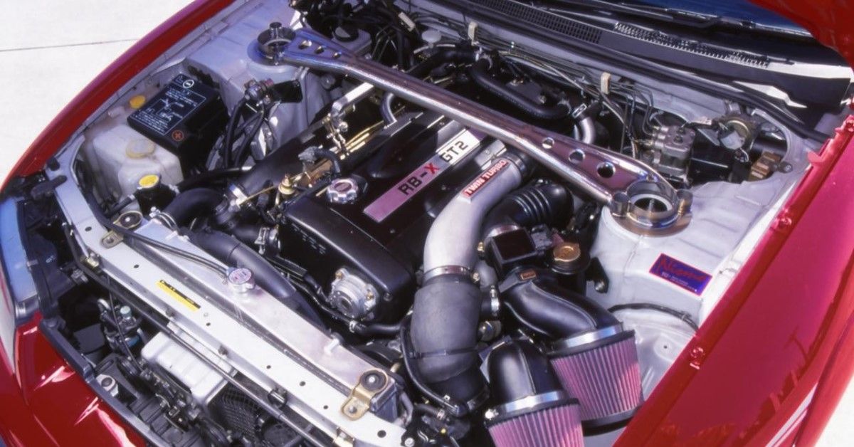 Nissan R33 GT-R Nismo 400R engine bay view