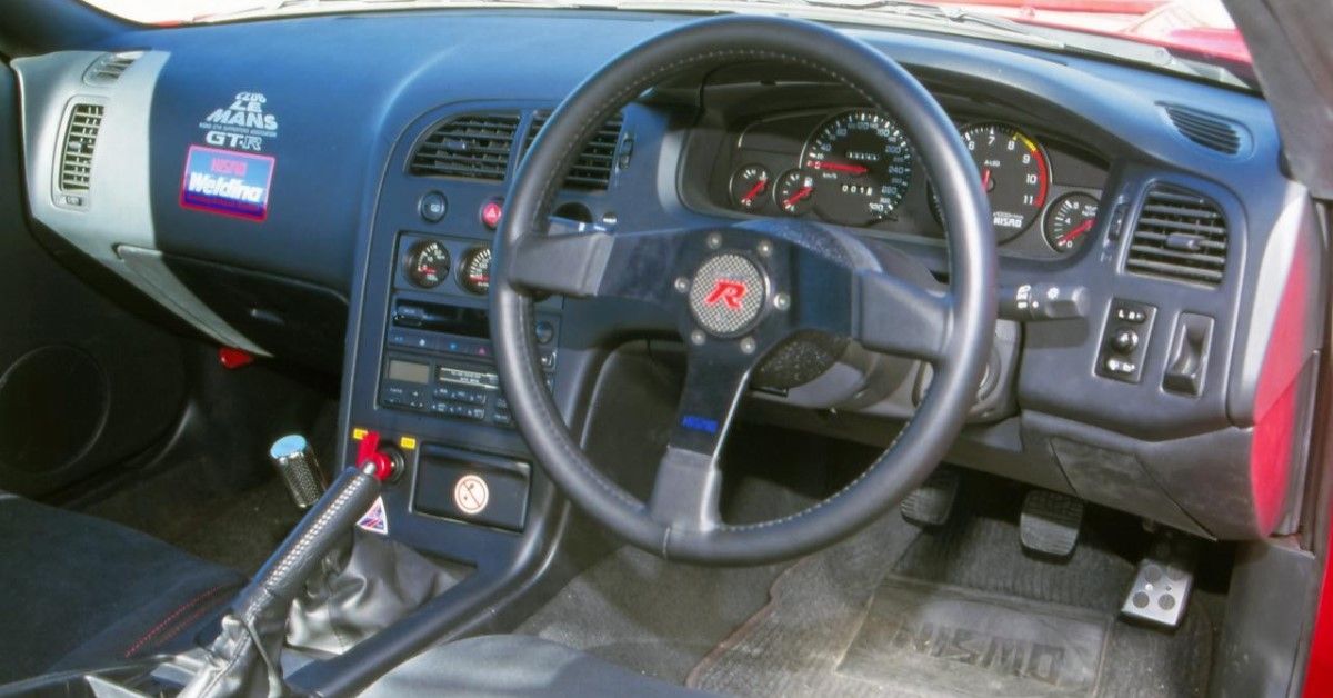 Nismo 400R interior view