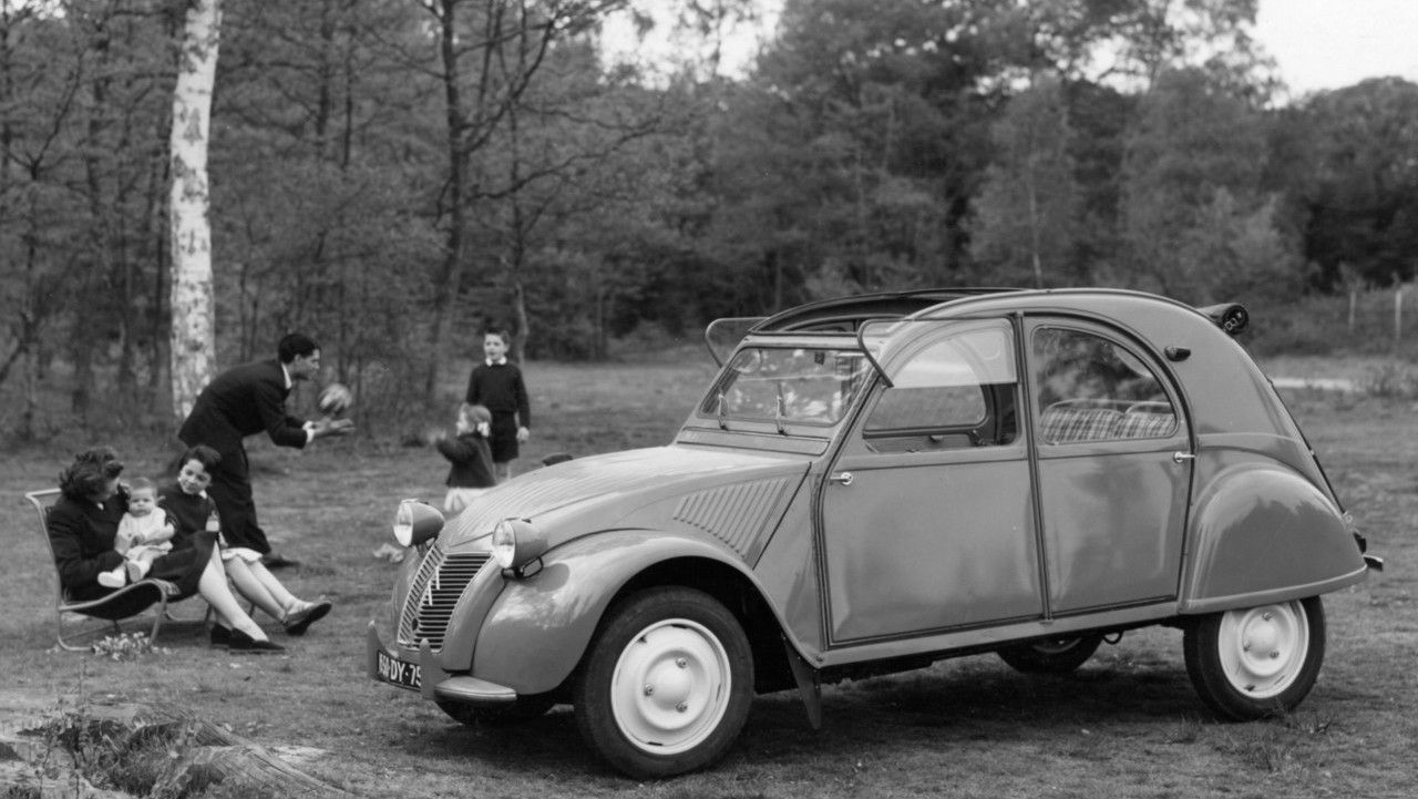 fotos_citroen_2cv_1949_1_1280 lado