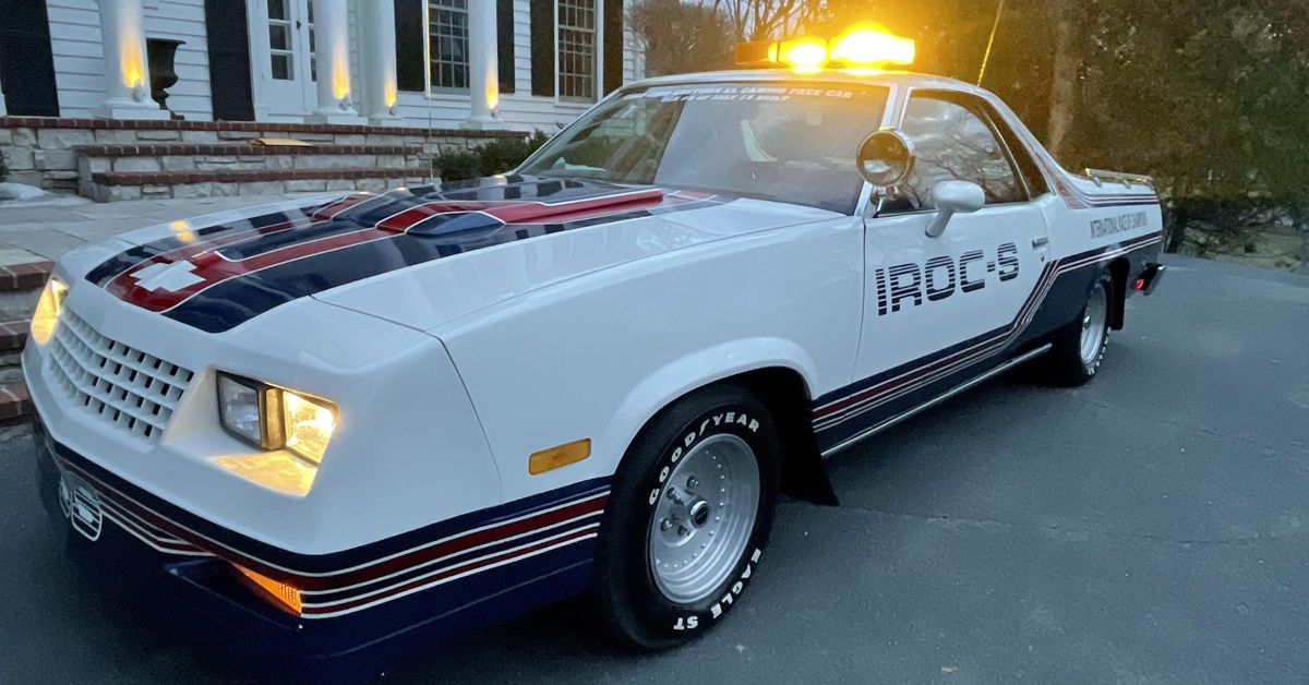 1985 Chevrolet El Camino IROC-S, white and blue, front quarter view