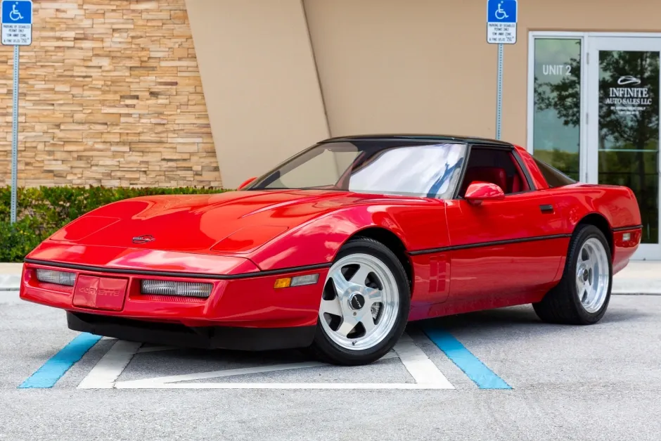 10 Worst Sports Cars Of The ’90s