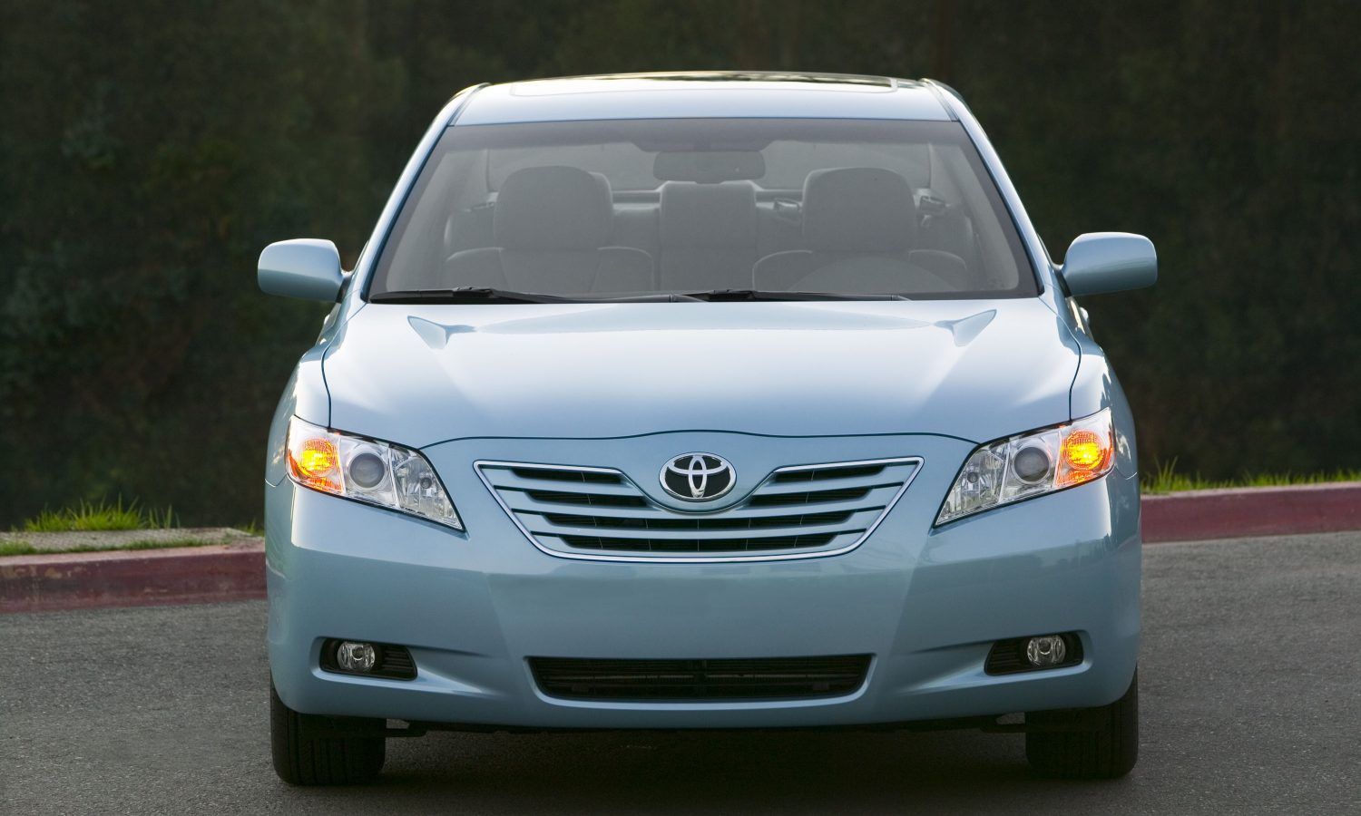 2009 Toyota Camry Front View