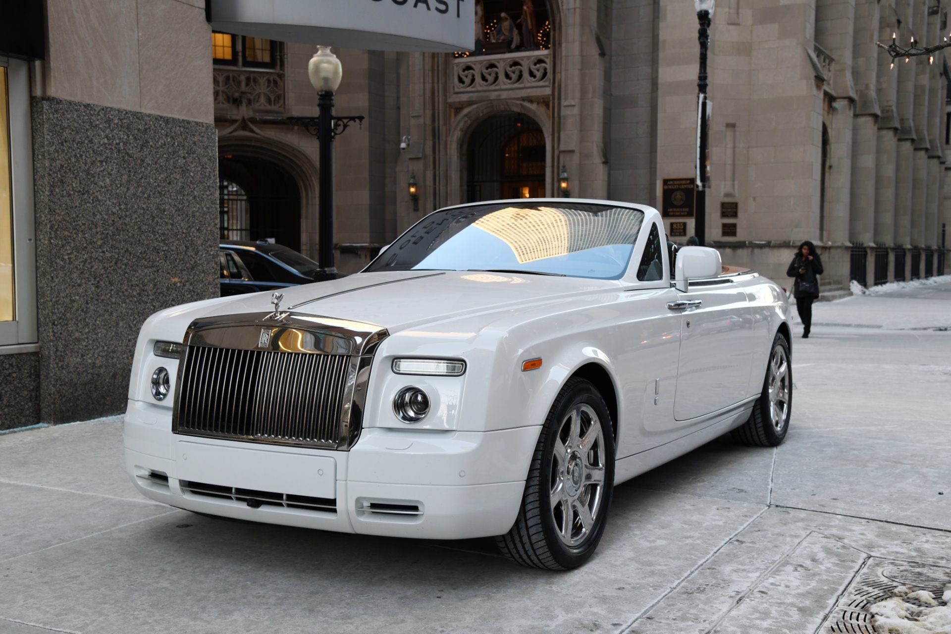 White 2011 Rolls Royce Phantom Drophead Coupe