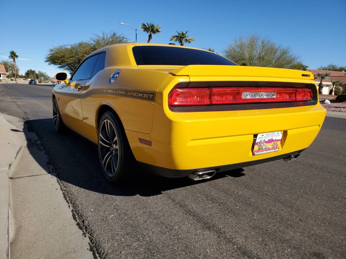 2012 Dodge Challenger SRT8 Yellow Jacket