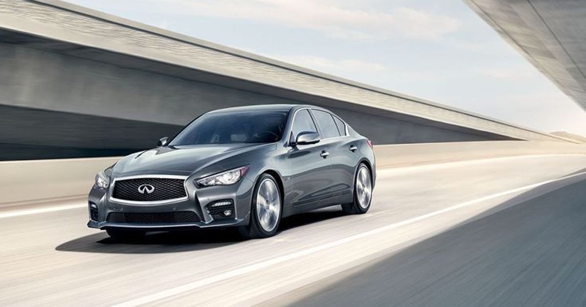 Why We Love The 2017 Infiniti Q50