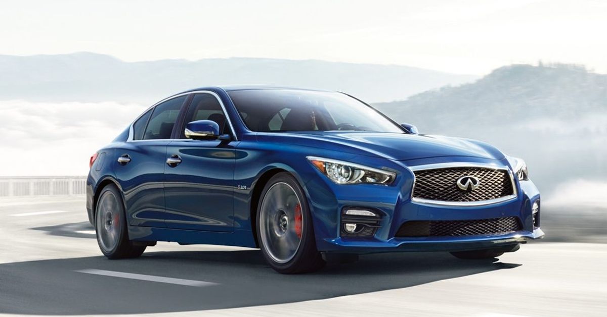 Why We Love The 2017 Infiniti Q50