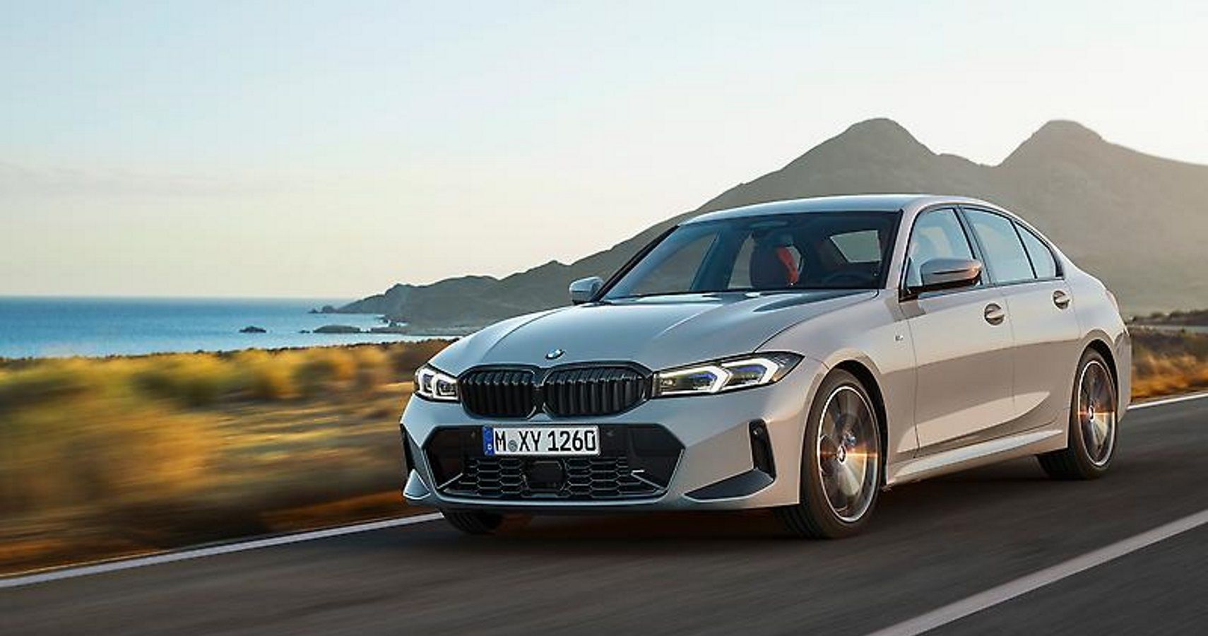 2023 BMW 3 Series in gray
