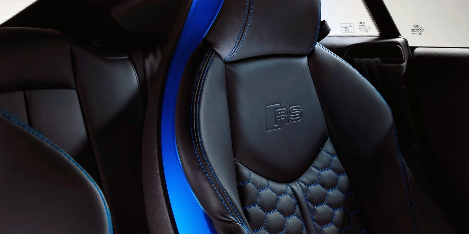 Audi TT RS front and rear seats