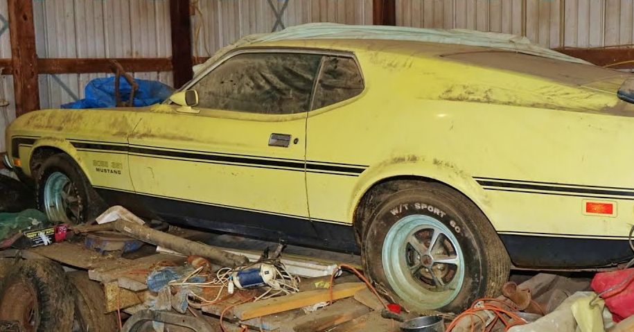 1971 Ford Mustang Boss 351 exterior drivers side
