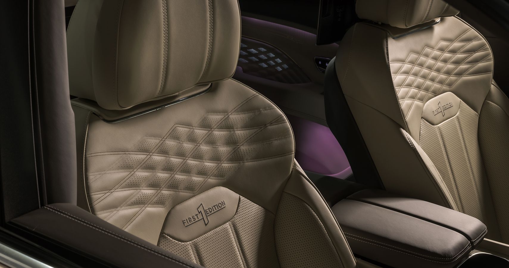 2023 Bentayga EWB Azure First Edition luxury seats