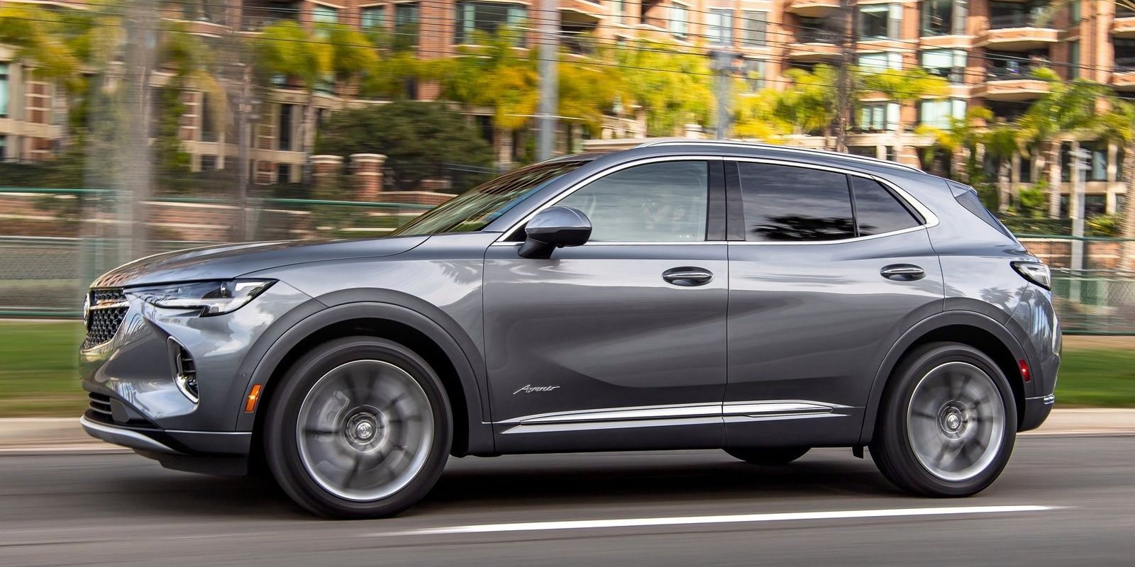 Here's How The 2022 Buick Envision Stacks Up Against The Competition