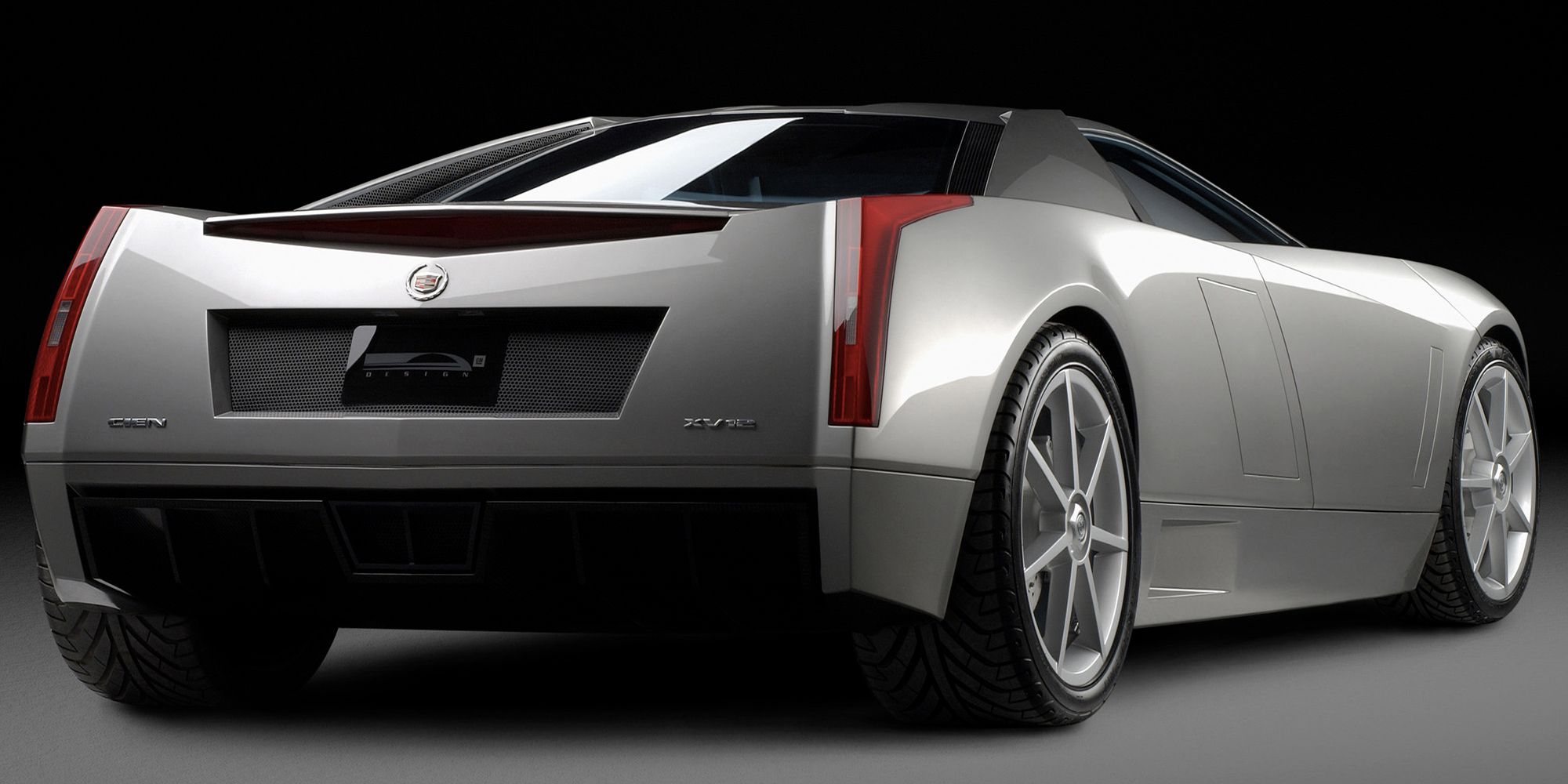 The rear of a silver Cien Concept