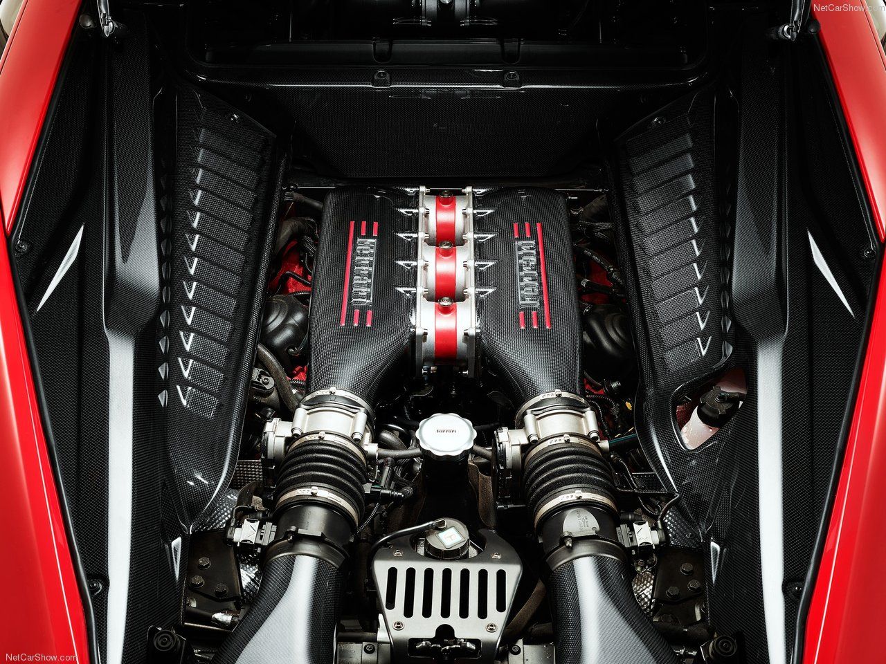 Ferrari 458 Speciale Engine