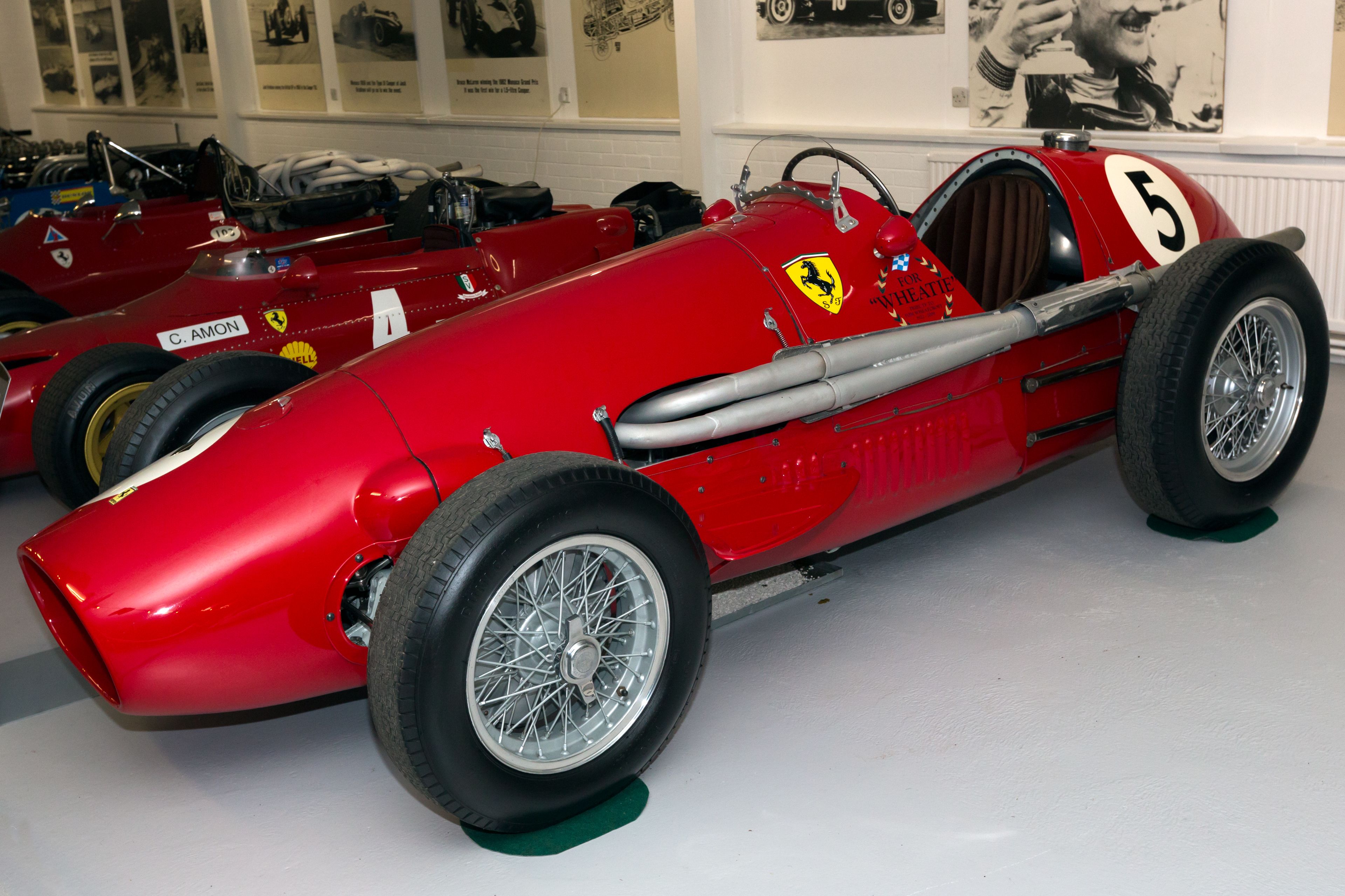 Ferrari_500_F2_front-left_Donington_Grand_Prix_Collection