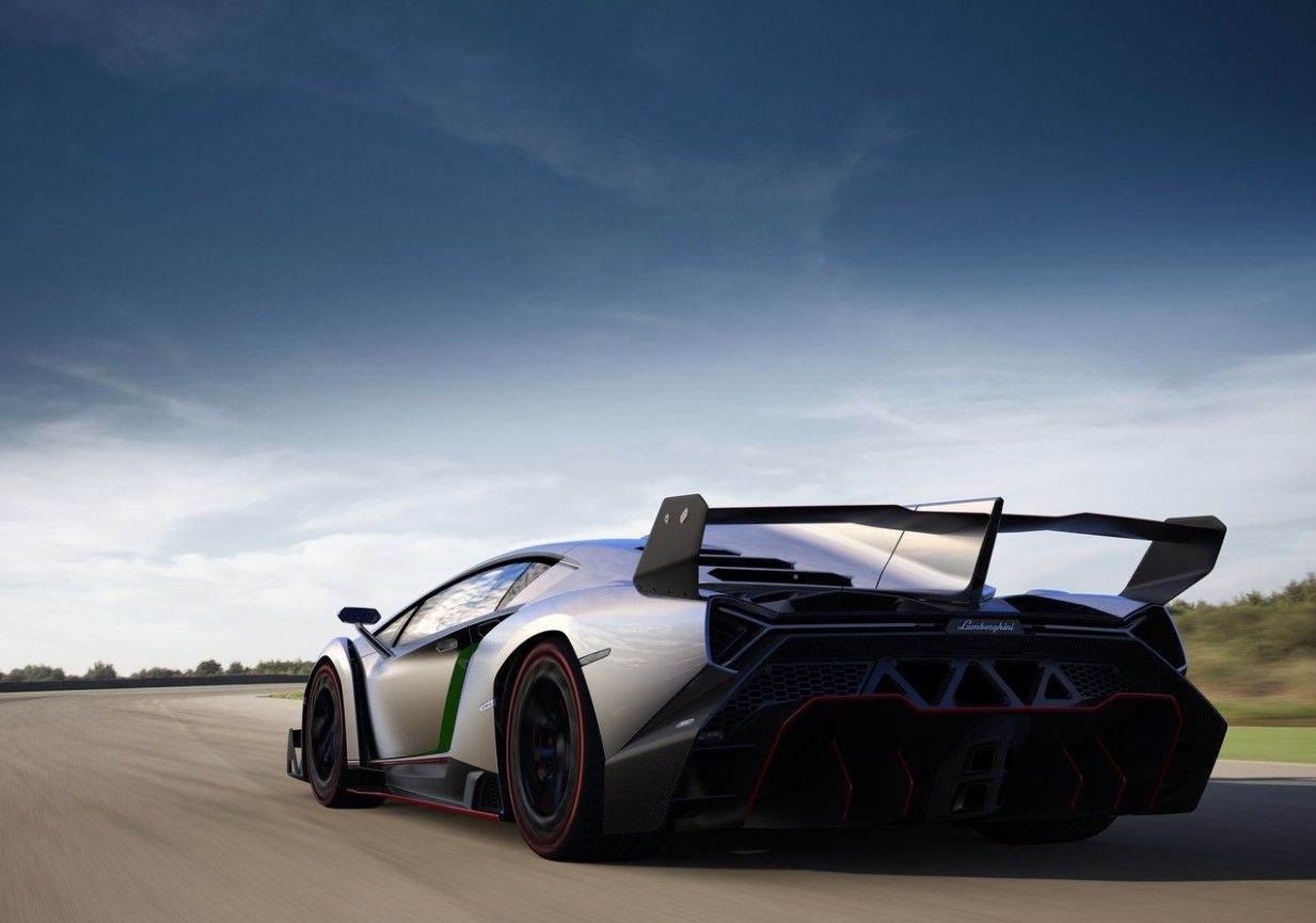 Lamborghini Veneno Coupe 1