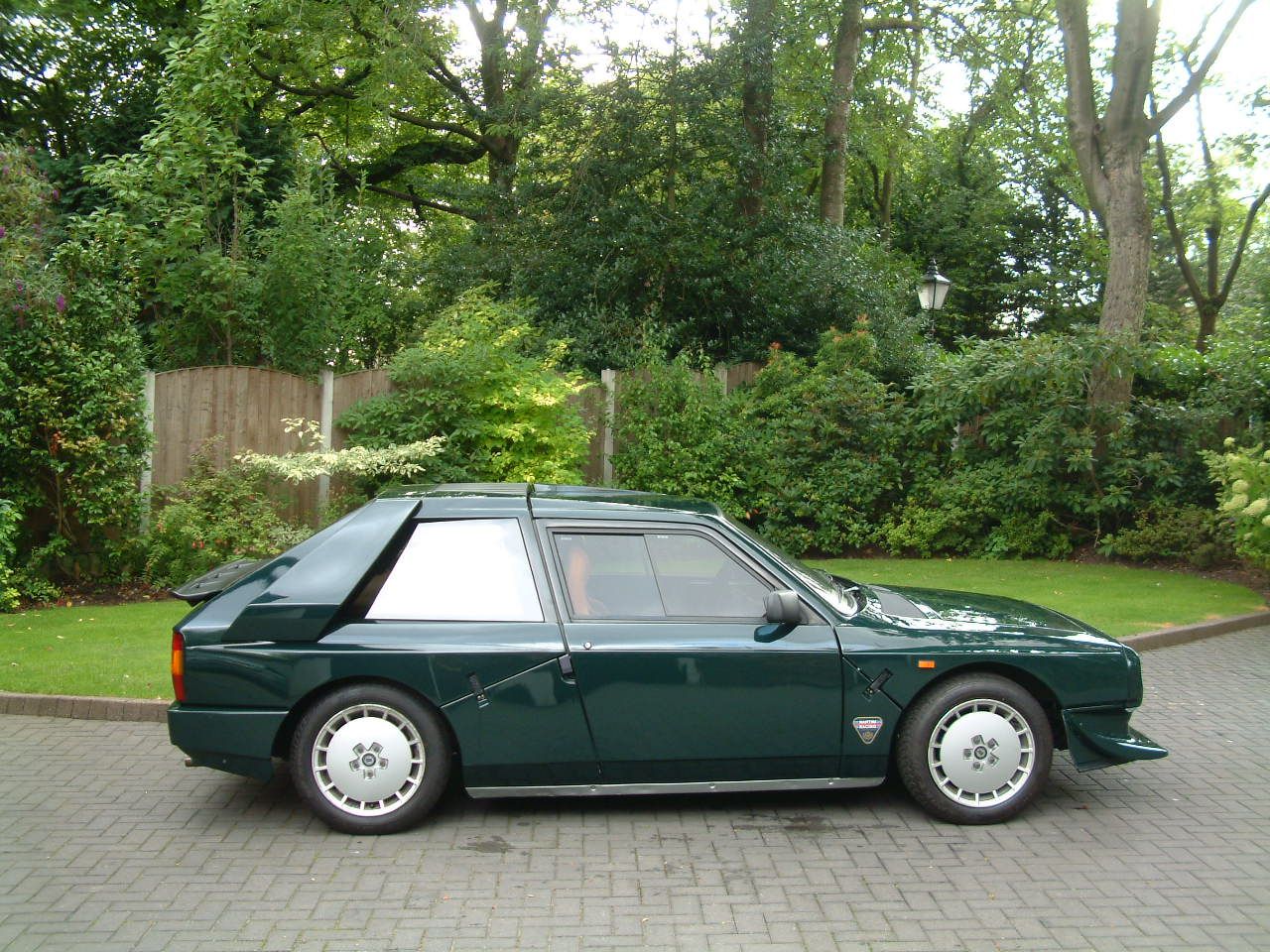 10 Reasons Why We Love The Lancia Delta S4 Stradale
