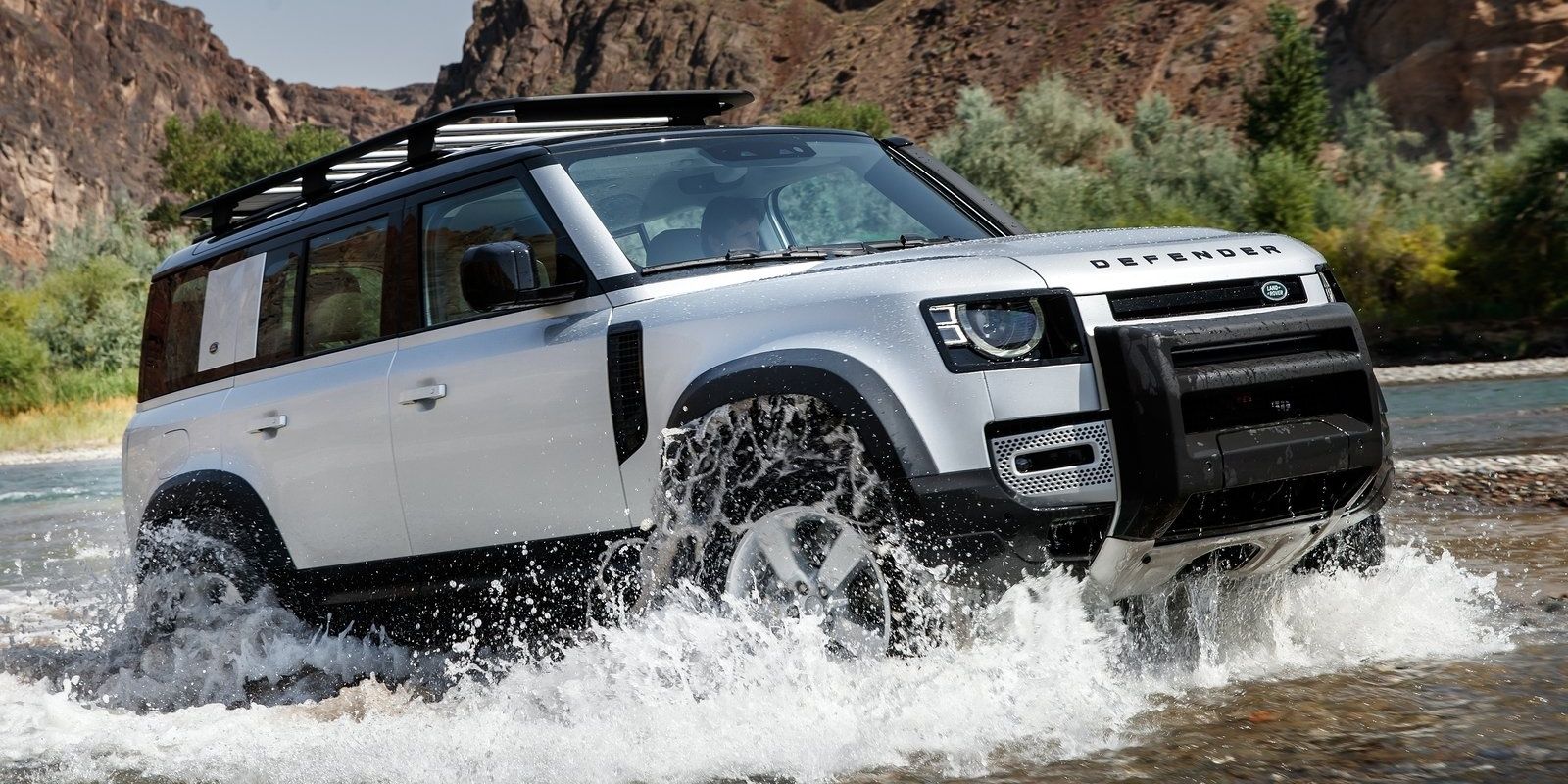 Land Rover Defender 110 wading