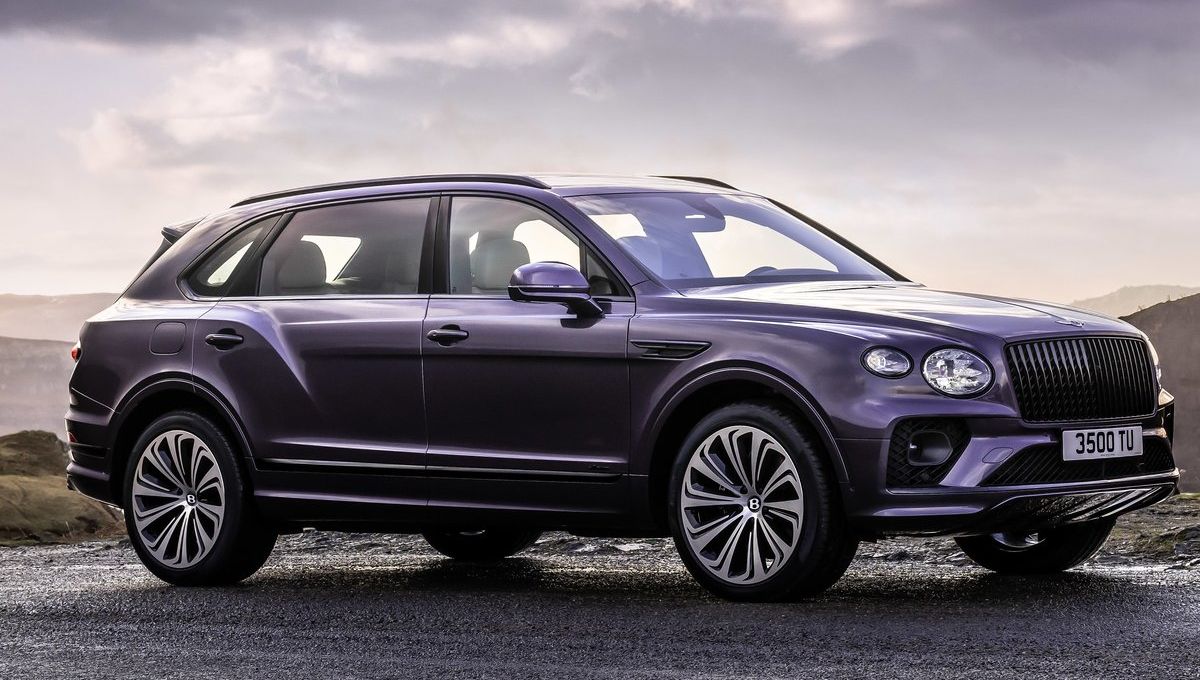 Why We Love The New Bentley Bentayga Extended Wheelbase