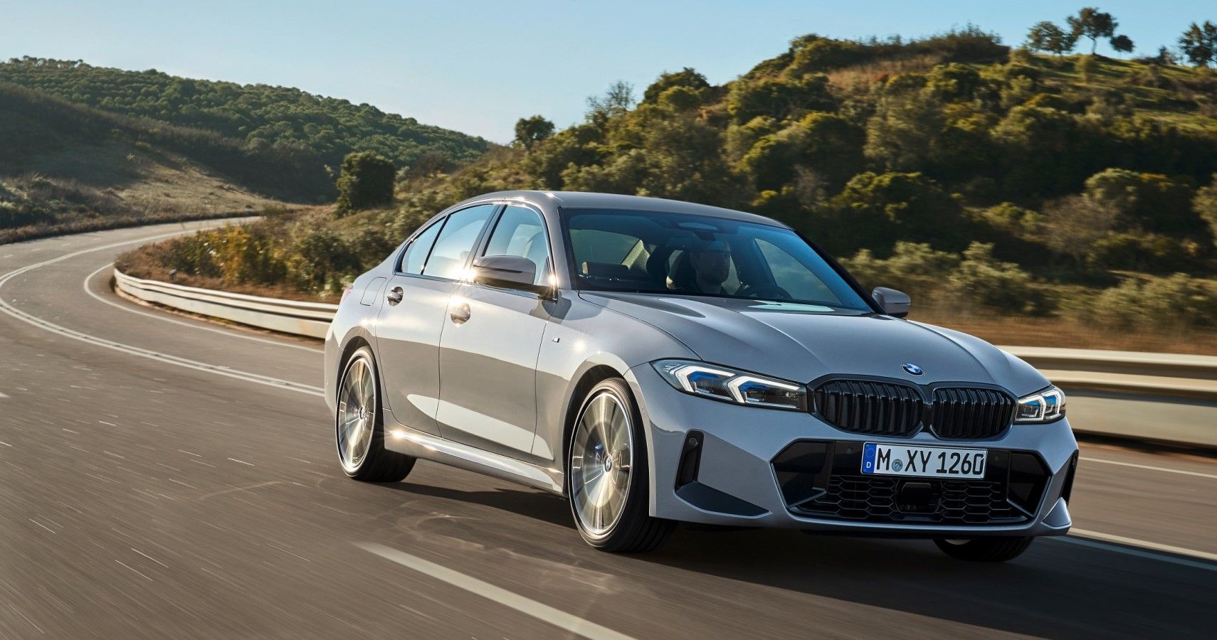 El BMW Serie 3 2023 conserva los números de rendimiento de 2022