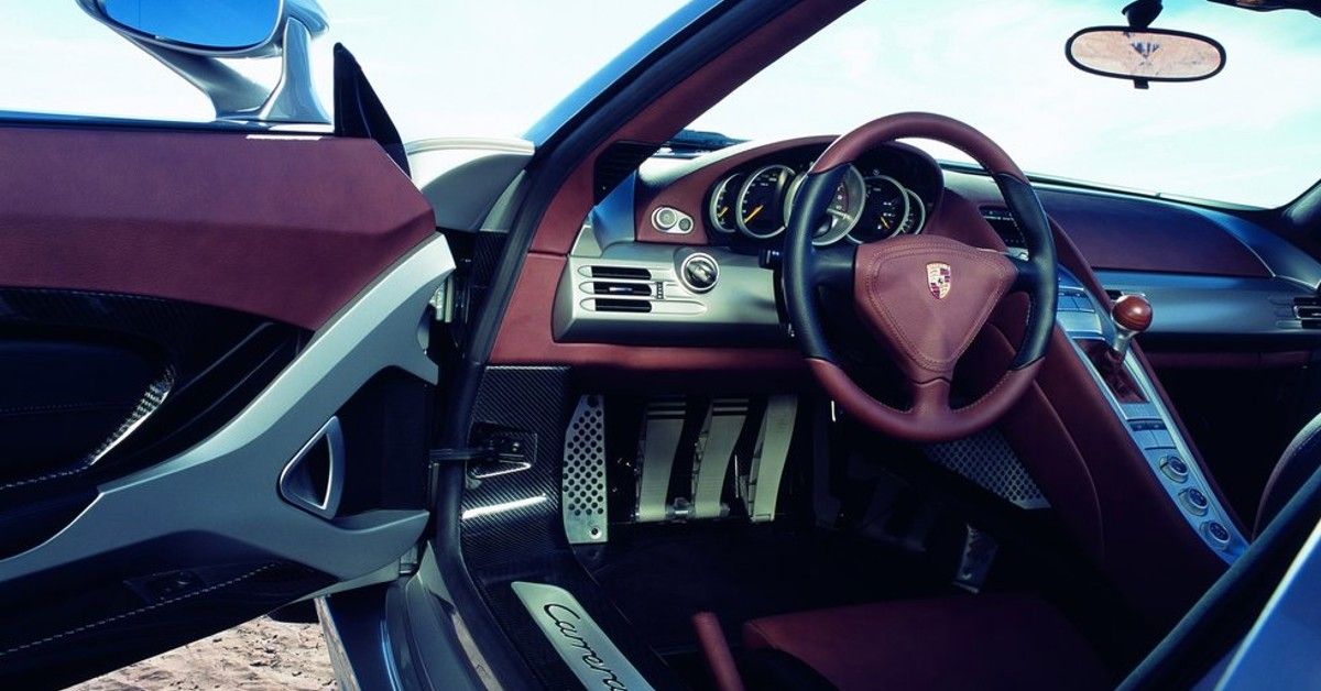 Porsche Carrera GT Interior view