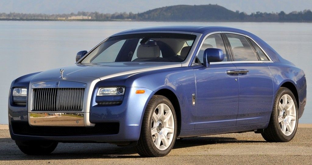 Purple Rolls-Royce Ghost on display