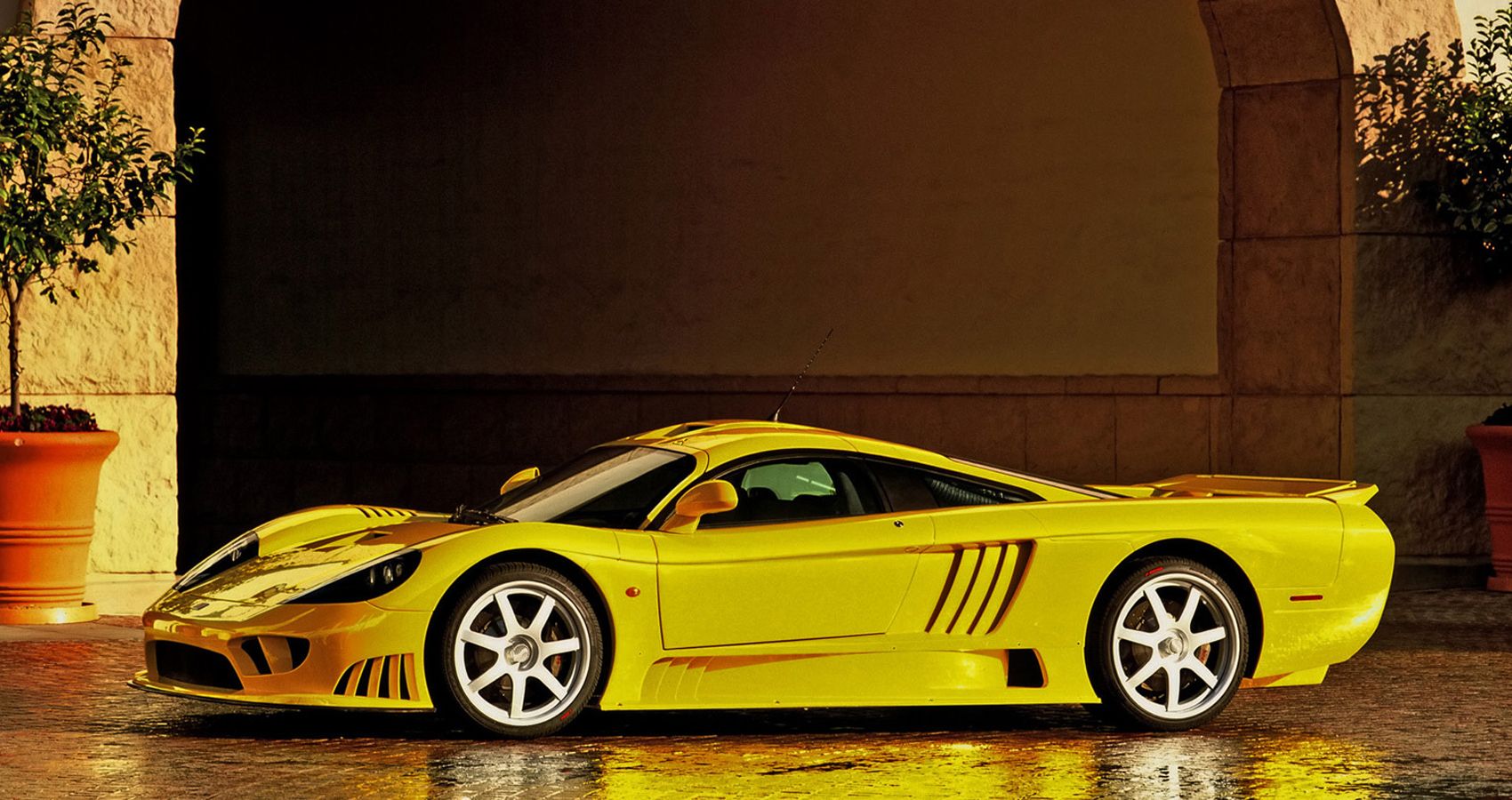 Saleen S7, Yellow, Profile Side View 