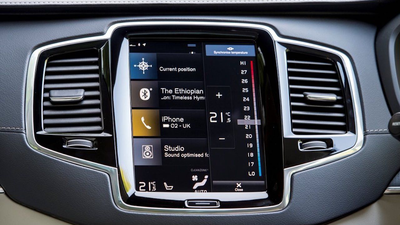 Volvo-XC90-Infotainment Screen