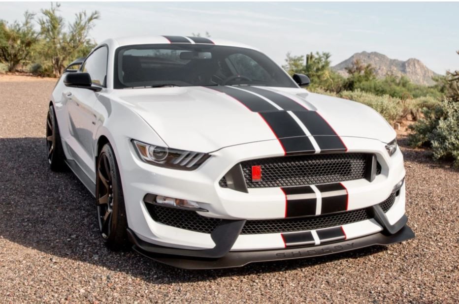 White 2018 Ford Mustang Shelby GT350R