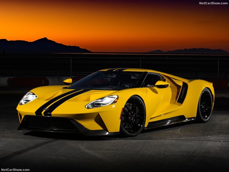 Yellow 2017 Ford-GT