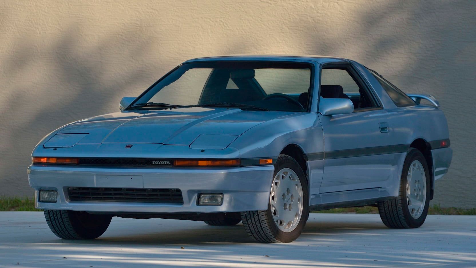 10 Reasons Why The Third Gen A70 Toyota Supra Is Underrated