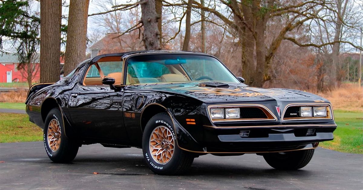 10 Discontinued Muscle Cars That Need To Make A Comeback
