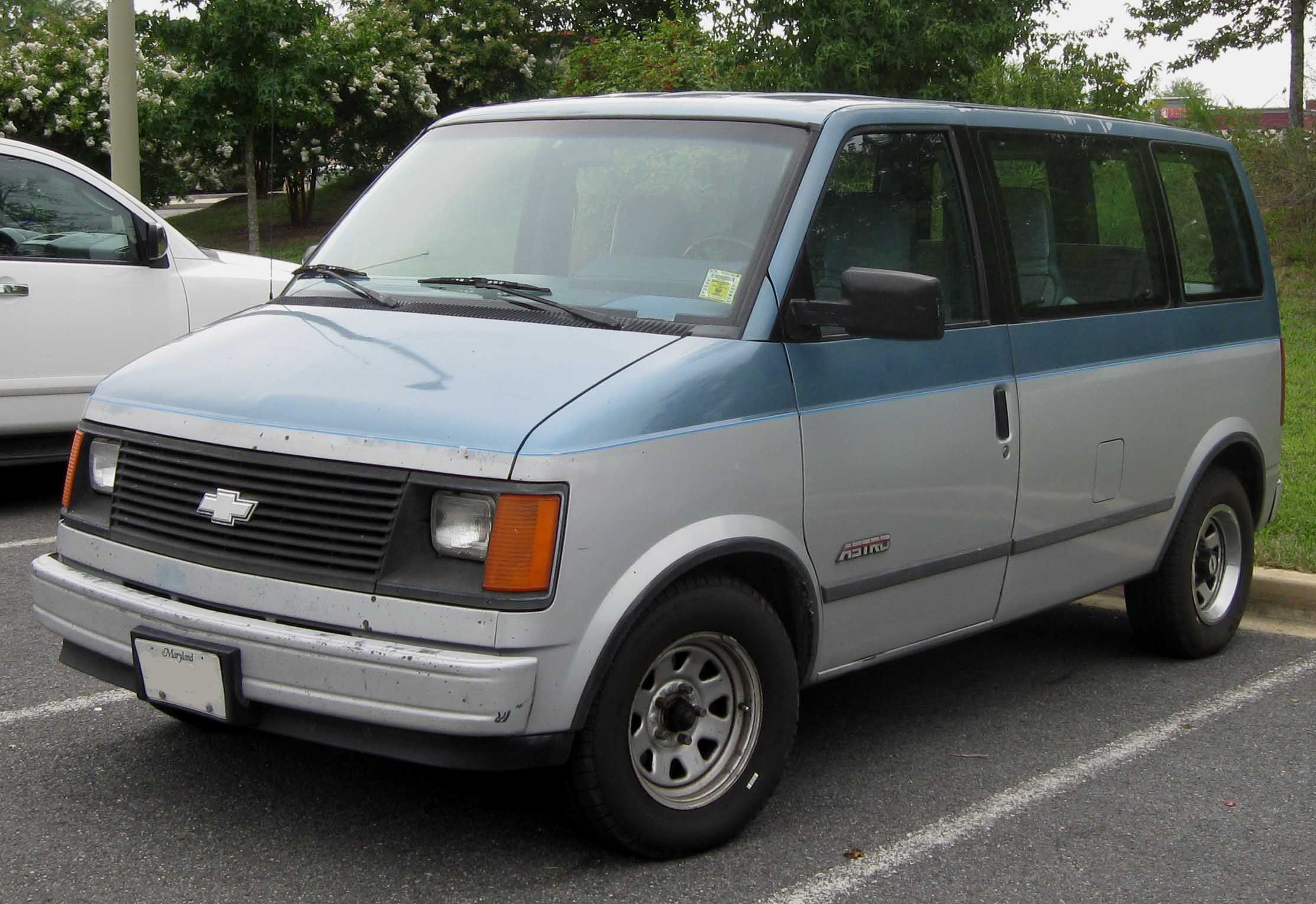 1985–1994 Chevrolet Astro 1st Gen
