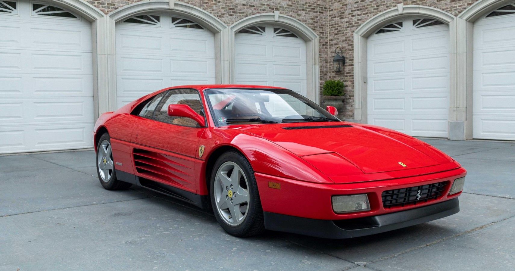  Ferrari 348 front third quarter view