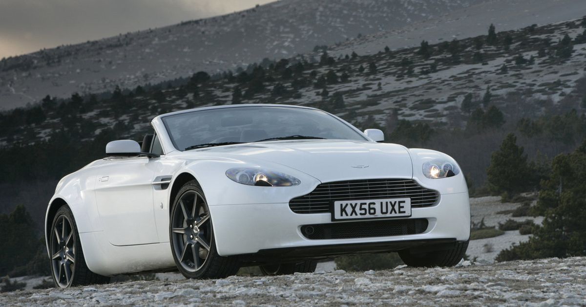 2007 White Aston Martin V8 Vantage Roadster front view 