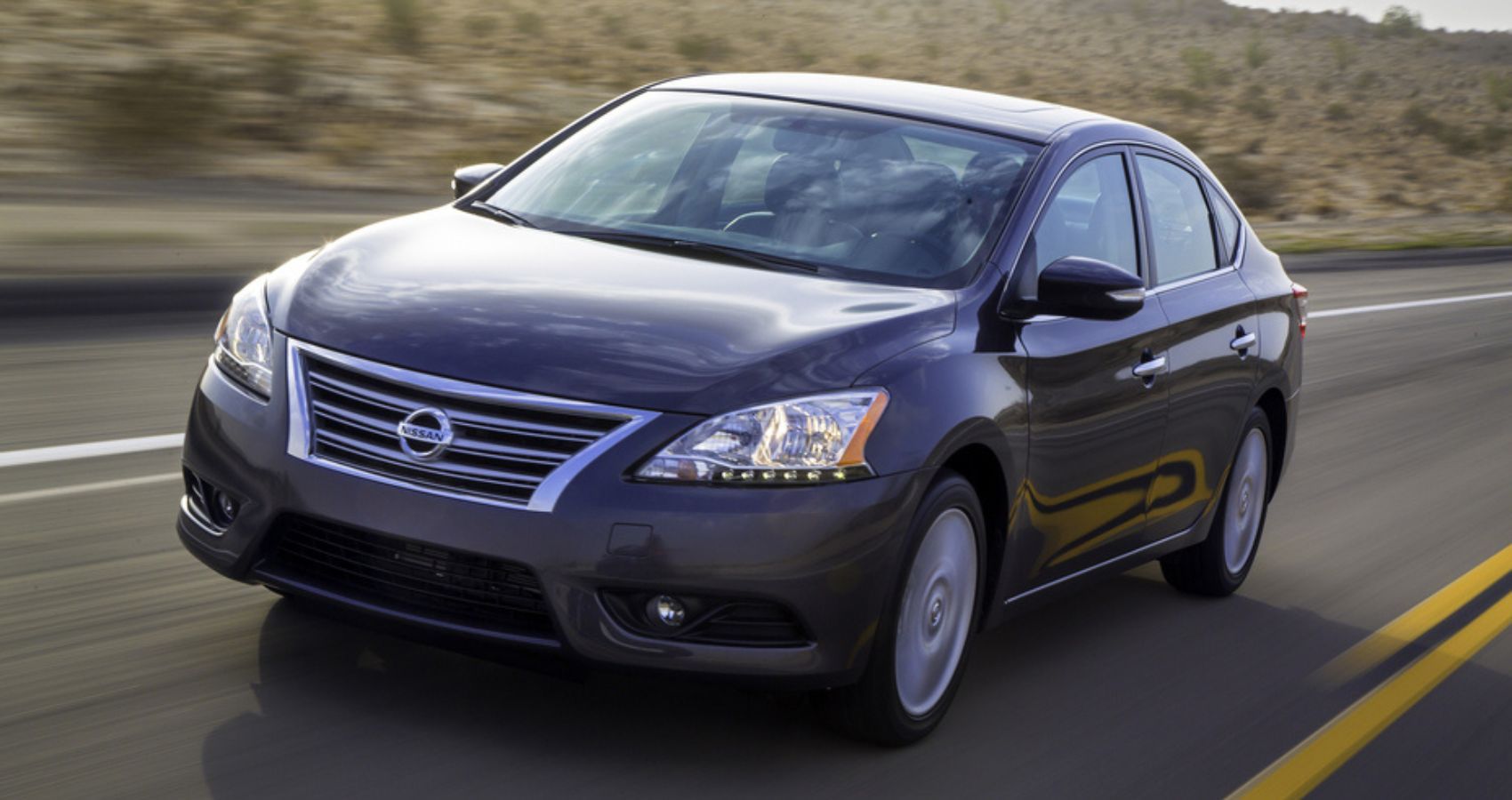 2013 Nissan Sentra Front View In Grey