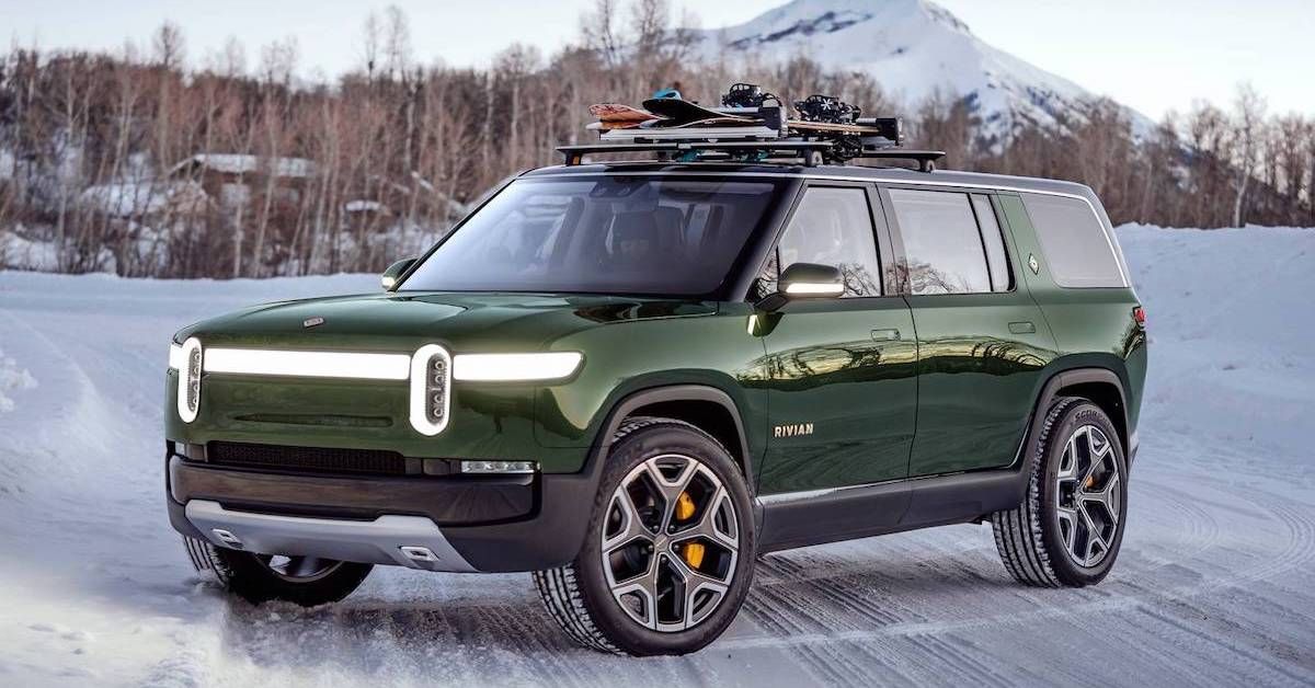 Olive green 2022 Rivian R1S in the snow
