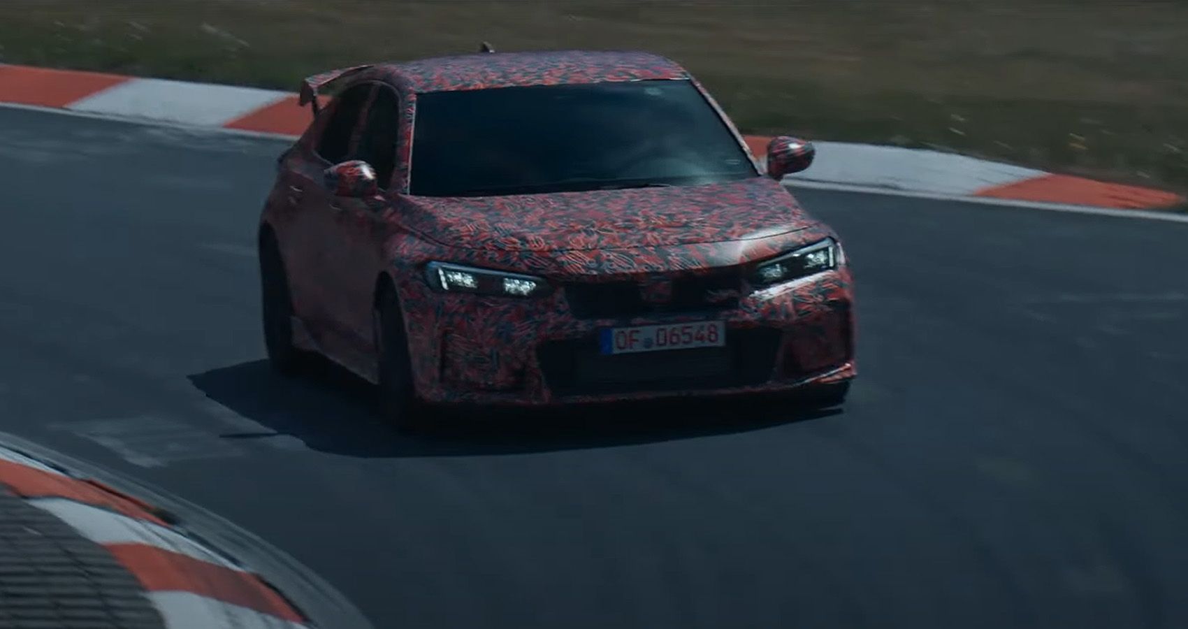 Fully-Camouflaged 2023 Honda Civic Type R Going Flat Out On The Nürburgring