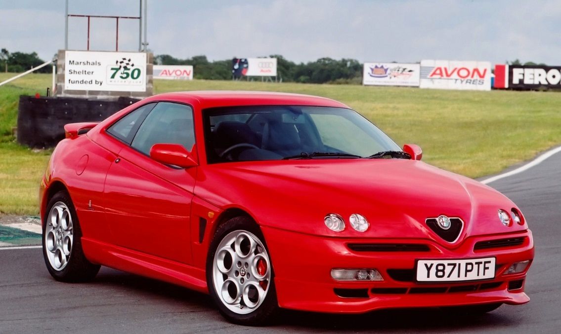 Alfa-Romeo-GTV