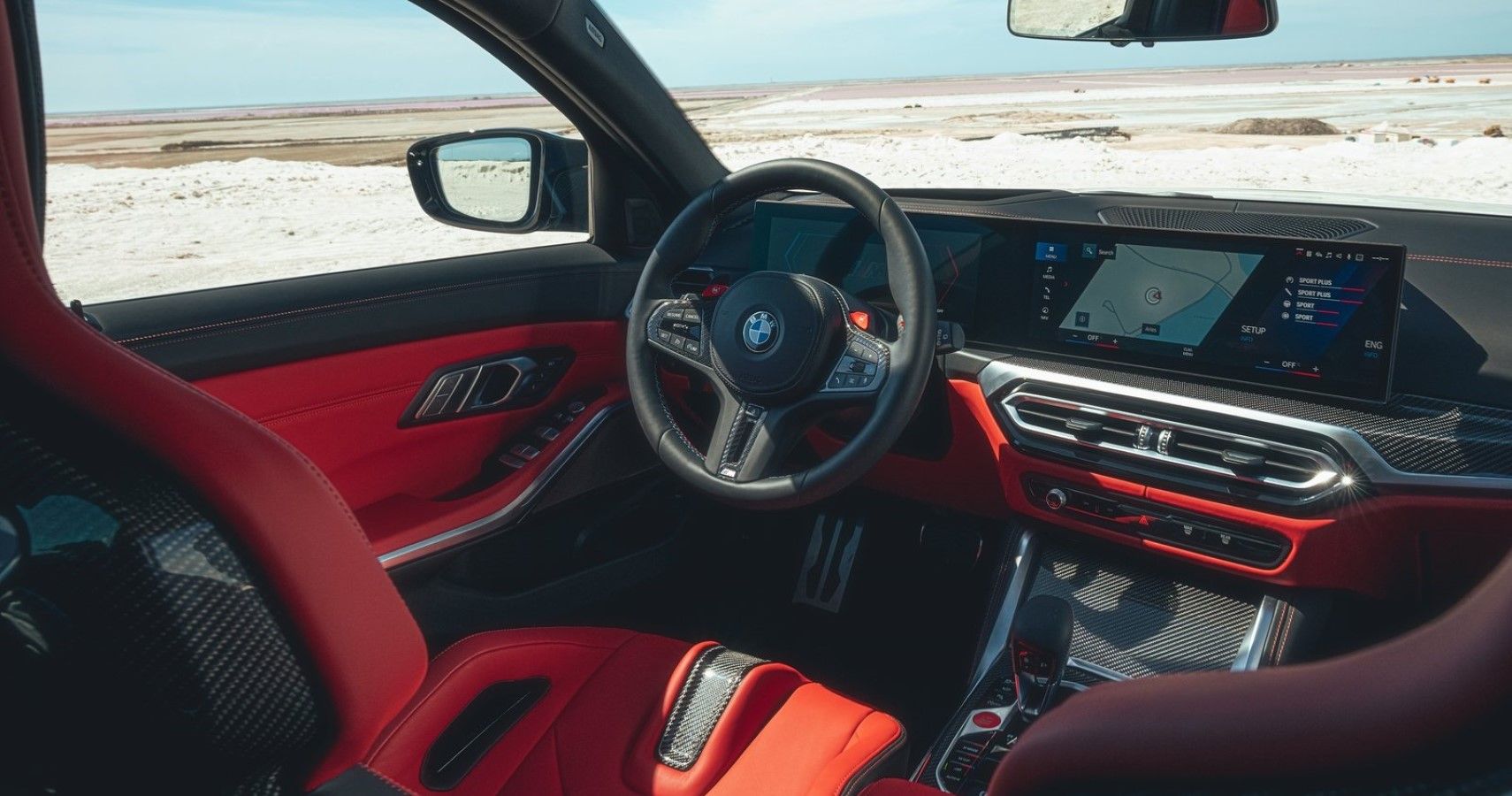 2023 BMW M3 Touring dashboard layout view