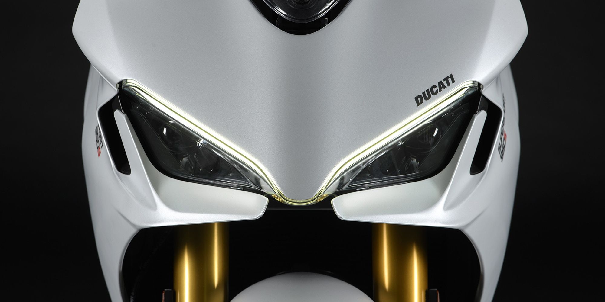 Ducati SuperSport Front End Details White