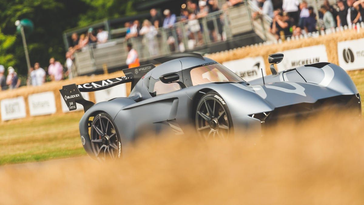 McMurtry Speirling accelerating at 2022 Goodwood Festival of Speed