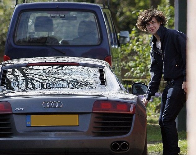 Harry Styles Car Collection Proves He Has Incredible Taste In Cars
