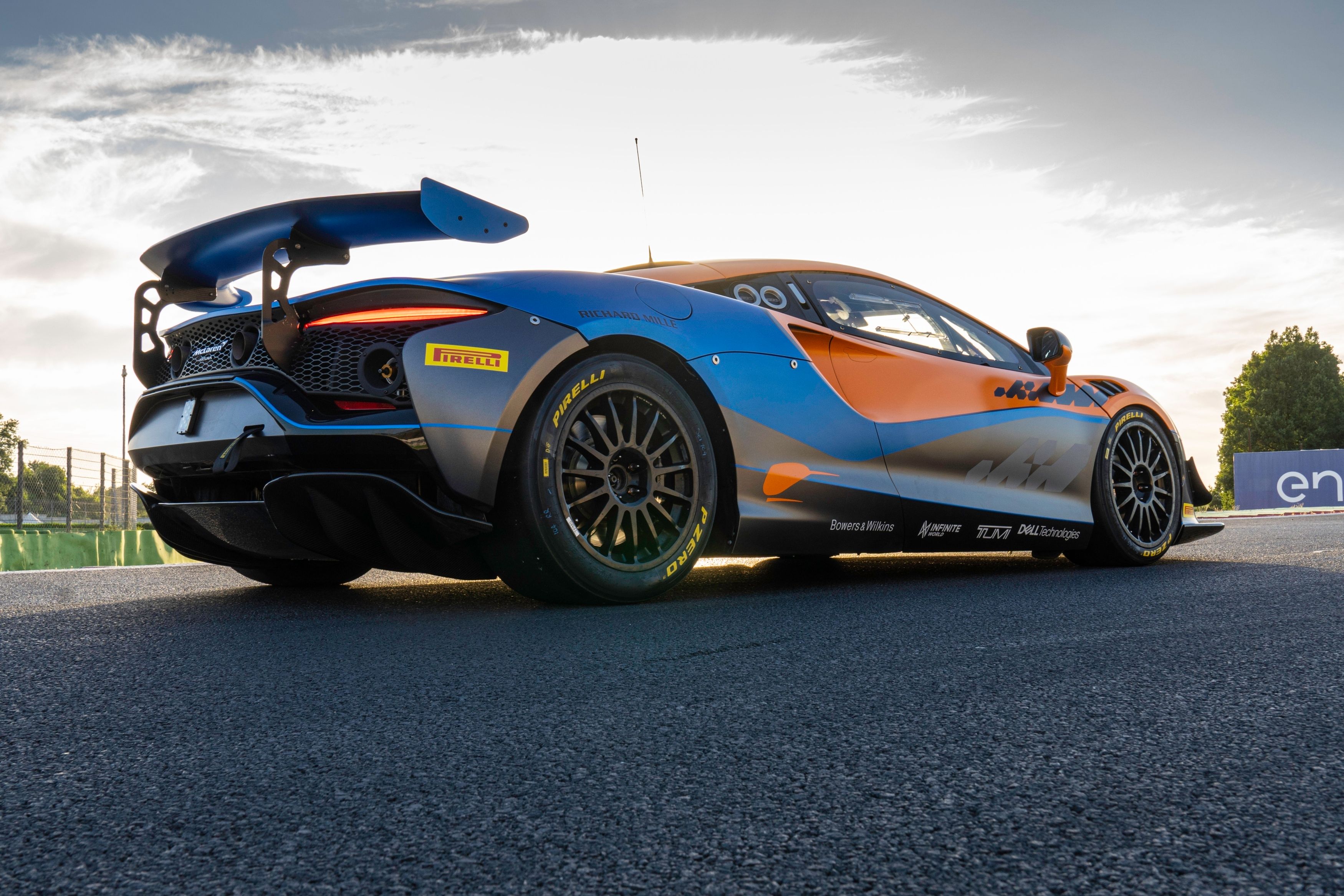 The 2023 McLaren Artura GT4 Is One Lethal Race Car