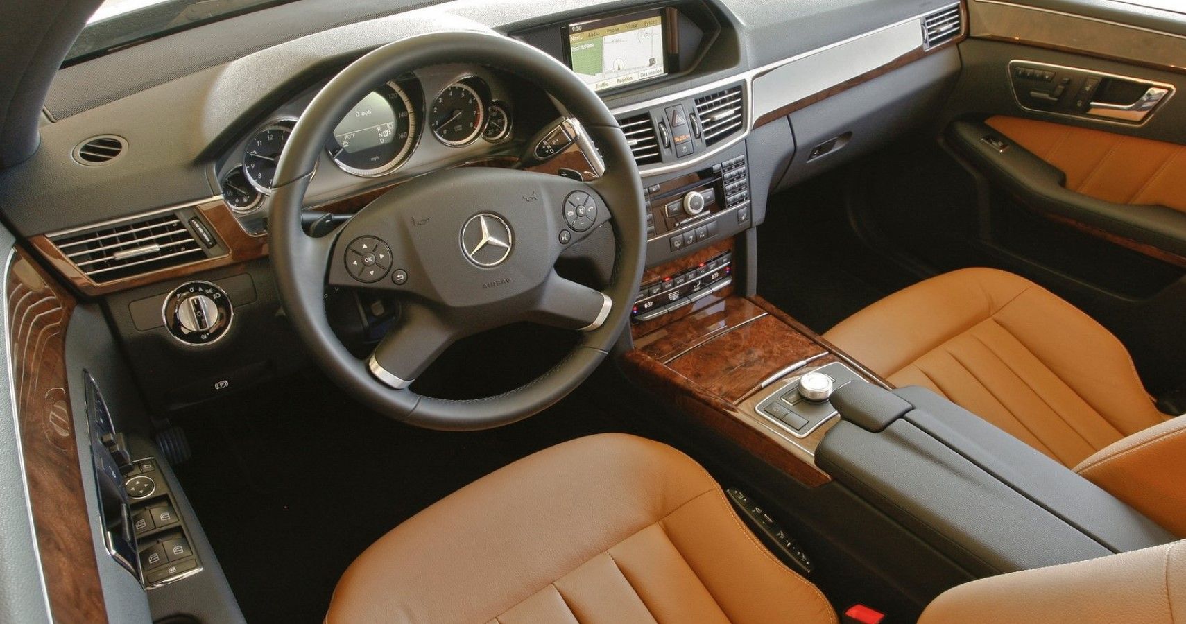 2010 Mercedes-Benz E-Class interior view