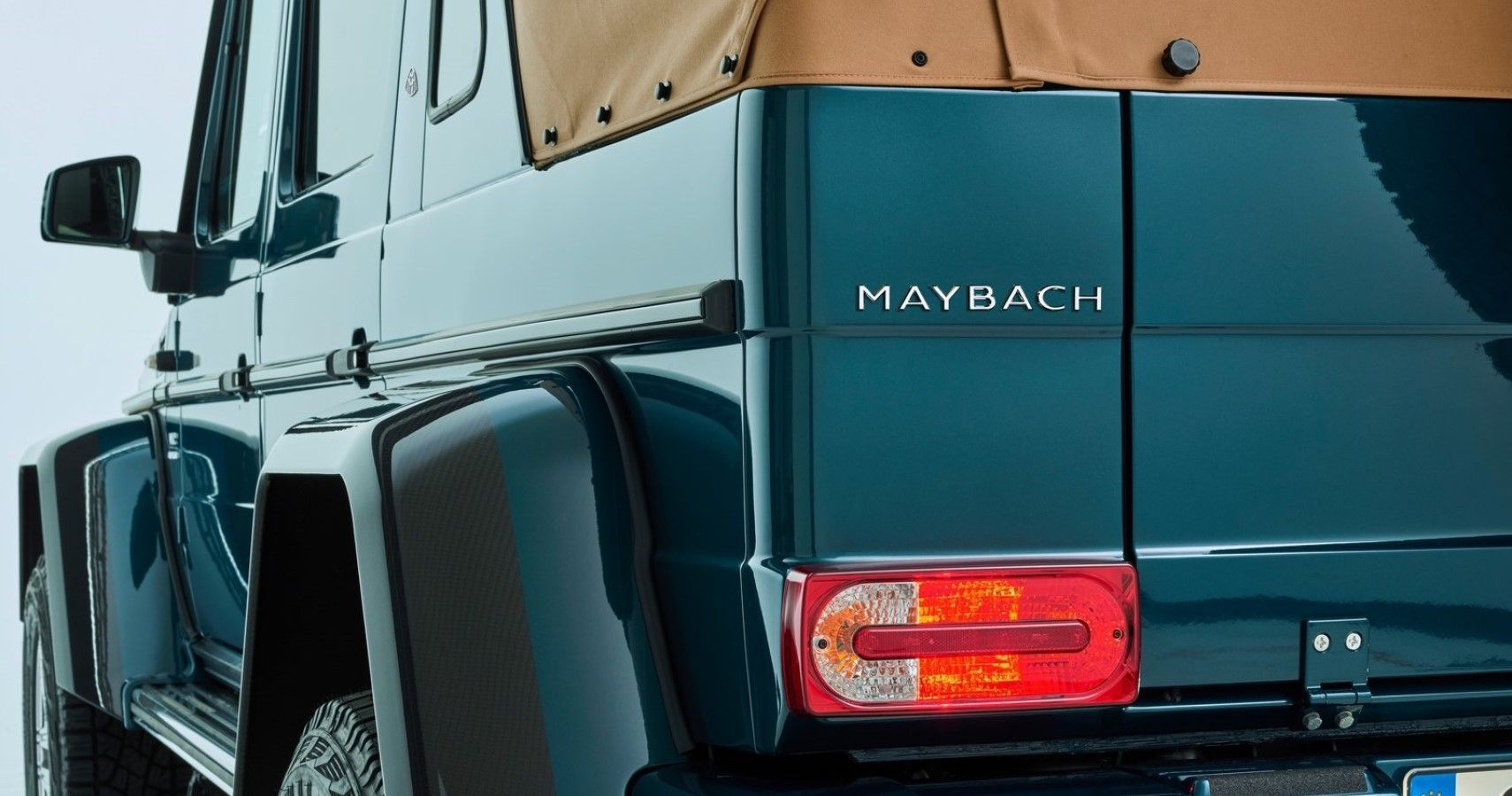Mercedes Maybach G650 Landaulet rear fascia close-up view