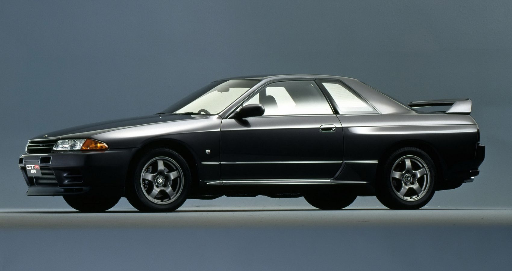 Nissan Skyline R32 Gray Front Quarter Alternate Angle